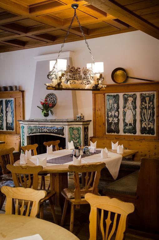 Hotel Blaue Traube Schongau Exterior photo